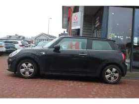 Mini 3-Deurs Mini (F56) 1.5 *One Salt* | Navigatie | Cruise & Climate Control | Bluetooth | Orig.Nl | Leuk !!! | Topper!! | thumbnail 2