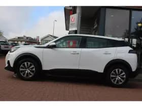 Peugeot 2008 thumbnail 2