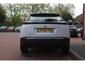 Peugeot 2008 thumbnail 4
