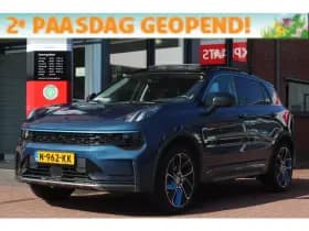 Lynk & Co 01 1.5td Phev | Schuifdak | Carplay | Adaptive Cruise & Climate Control | Camera | Stoelverwarming | Pdc | Privacy | Navigatie | Bluetooth |