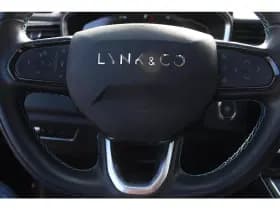 Lynk & Co 01 1.5td Phev | Schuifdak | Carplay | Adaptive Cruise & Climate Control | Camera | Stoelverwarming | Pdc | Privacy | Navigatie | Bluetooth | thumbnail 11