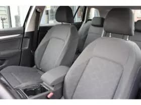 Volkswagen Golf thumbnail 14