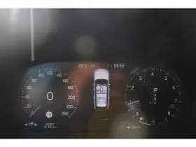 Volvo V90 T4 *R-Design* | Schuifdak | Adaptive Cruise Control | Carplay | Stoelverwarming | Climate Control | Navigatie | Privacy | Pdc | thumbnail 8