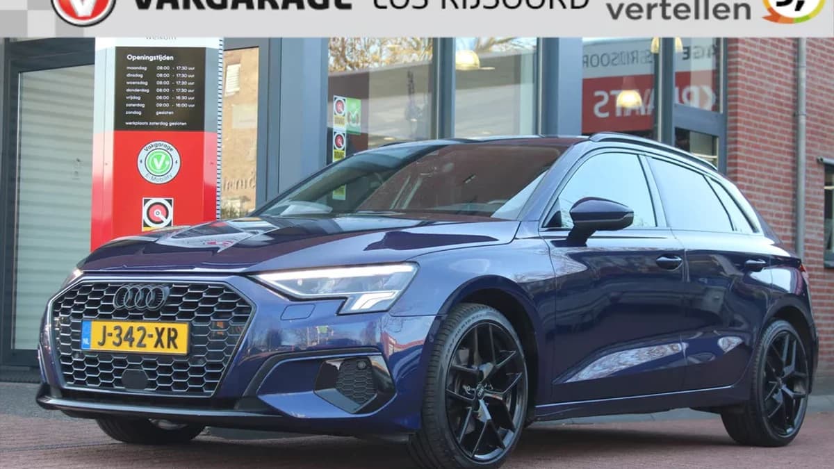 Audi A3 Sportback 35 Tfsi Hybrid *Business* | Carplay | Cruise & Climate Control | Stoelverwarming | Camera | Navigatie | Pdc | Privacy | — foto 1