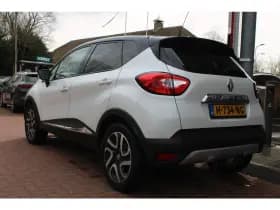 Renault Captur thumbnail 2