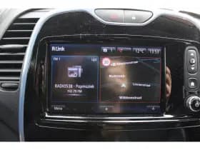 Renault Captur thumbnail 8