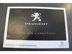 Peugeot 2008 1.2 Puretech Aut. *Allure* | Half- Leder | Navigatie | Cruise & Climate Control | Privacy | Orig. Nl | thumbnail 14