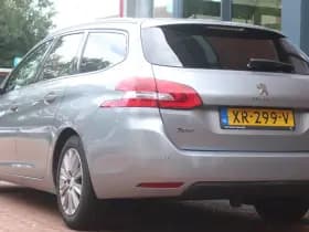 Peugeot 308 Sw 1.2 Puretech *Premium* | Leder | Camera | Trekhaak | Panorama | Carplay | Navigatie | Cruise & Climate Control | Privacy | thumbnail 3