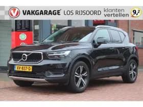 Volvo Xc40 T4 Aut. *Momentum* | Carplay | Cruise & Climate Control | Stoelverwarming | Camera | Navigatie | Pdc | Privacy | Half-Leder | Orig.Nl |