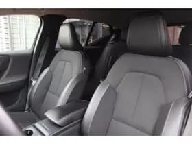 Volvo Xc40 T4 Aut. *Momentum* | Carplay | Cruise & Climate Control | Stoelverwarming | Camera | Navigatie | Pdc | Privacy | Half-Leder | Orig.Nl | thumbnail 13