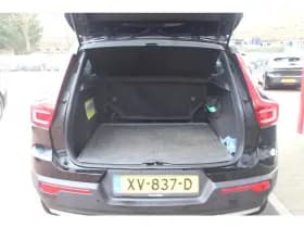 Volvo Xc40 T4 Aut. *Momentum* | Carplay | Cruise & Climate Control | Stoelverwarming | Camera | Navigatie | Pdc | Privacy | Half-Leder | Orig.Nl | thumbnail 15