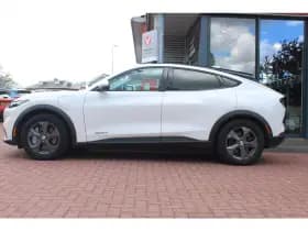 Ford Mustang Mach-E 75kwh | Soh 91.5% | Camera | Vol- Leder | Adaptive Cruise & Climate Control | Stoel & Stuurverwarming | Carplay | Navigatie | thumbnail 3