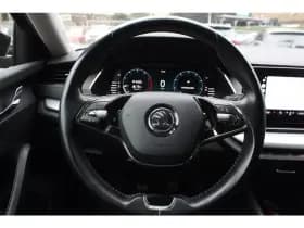 ŠKoda Octavia Combi 1.0 Tsi *Business* | Trekhaak | Carplay | Camera | Stoelverwarming | Navigatie | Cruise & Climate Control | Pdc | Bluetooth | Privacy | Orig. Nl | thumbnail 7