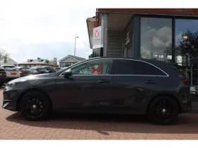 Kia Ceed thumbnail 2