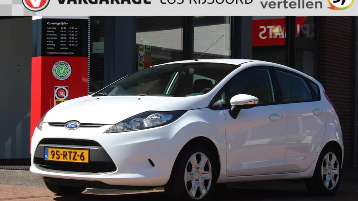 Ford Fiesta — foto 1