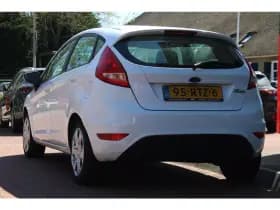 Ford Fiesta thumbnail 3