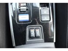 Mitsubishi Outlander 2.4 Phev *Pure+* | Trekhaak | Carplay | Camera | Cruise & Climate Control | Stoelverwarming | Pdc | Navigatie | Privacy | Bluetooth | thumbnail 11