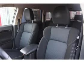 Mitsubishi Outlander 2.4 Phev *Pure+* | Trekhaak | Carplay | Camera | Cruise & Climate Control | Stoelverwarming | Pdc | Navigatie | Privacy | Bluetooth | thumbnail 14