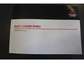 Mitsubishi Outlander 2.4 Phev *Pure+* | Trekhaak | Carplay | Camera | Cruise & Climate Control | Stoelverwarming | Pdc | Navigatie | Privacy | Bluetooth | thumbnail 18