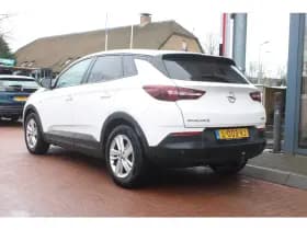 Opel Grandland X 1.2 Turbo Aut. *Anniversary* | Trekhaak | Carplay | Cruise & Climate Control | Stoel & Stuur Verwarming | Navigatie | Privacy | Bluetooth | thumbnail 3