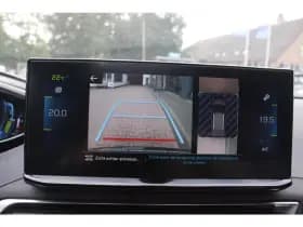 Peugeot 3008 1.6 Phev *Gt* | Schuifdak | Camera | Stoelverwarming | Adaptive Cruise & Climate Control | Carplay | Navigatie | Orig. Nl | thumbnail 11