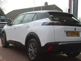 Peugeot 2008 1.2 Puretech *Active* | Carplay | Navigatie | Cruise & Climate Control | Led- Dagrij | Orig. Nl | thumbnail 3