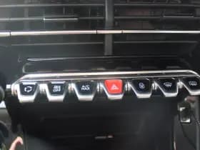 Peugeot 2008 1.2 Puretech *Active* | Carplay | Navigatie | Cruise & Climate Control | Led- Dagrij | Orig. Nl | thumbnail 10