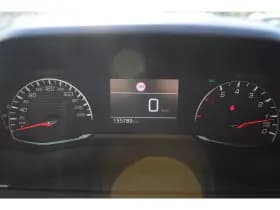 Peugeot 2008 thumbnail 12