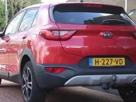Kia Stonic 1.2 Mpi *Comfortline* | Trekhaak | Carplay | Cruise Control | A/C | Stoel & Stuurverwarming | Privacy | Bluetooth | thumbnail 3