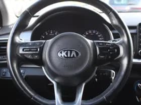 Kia Stonic 1.2 Mpi *Comfortline* | Trekhaak | Carplay | Cruise Control | A/C | Stoel & Stuurverwarming | Privacy | Bluetooth | thumbnail 7