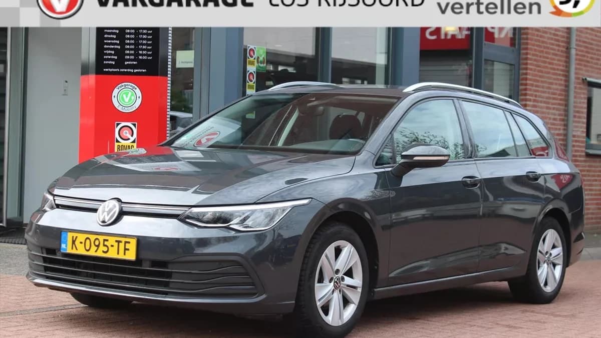 Volkswagen Golf Variant 1.0 Tsi *Life* | Trekhaak | Carplay | Massage Stoelen | Adaptive Cruise & Climate Control | Pdc | Navigatie | Bluetooth | Orig.Nl | — foto 1
