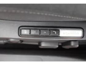 Volkswagen Golf Variant 1.0 Tsi *Life* | Trekhaak | Carplay | Massage Stoelen | Adaptive Cruise & Climate Control | Pdc | Navigatie | Bluetooth | Orig.Nl | thumbnail 12