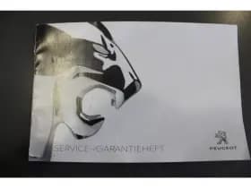 Peugeot 3008 1.2 Puretech *Allure* | Trekhaak | Stoelverwarming | Cruise & Climate Control | Pdc | Privacy | Bluetooth | thumbnail 18