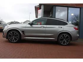 Bmw X4 M Competition | 510pk | Carbon | Hud | Harman | Schuifdak | Snake-Leather | Carplay | 360-Camera | Stoelverwarming & Koeling | Rijklaar! | thumbnail 3