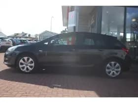 Opel Astra 1.4 Ecoflex *Business+* | Trekhaak | Cruise & Climate Control | Navigatie | Leuk !! | Topper || thumbnail 2