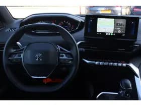 Peugeot 5008 1.2 Puretech *Business* | Trekhaak | Camera | Cruise & Climate Control | Stoelverwarming | Carplay | Navigatie | Orig. Nl | thumbnail 6