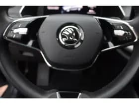 ŠKoda Octavia Combi 1.0 E-Tsi Hybrid Dsg *Ambition* | Trekhaak | Carplay | Cruise & Climate | Pdc | Navigatie | Bluetooth | Privacy | Orig.Nl | thumbnail 13