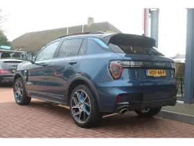 Lynk & Co 01 1.5td Phev | Carplay | Schuifdak | 360 Camera | Cruise & Climate Control | Privacy | Navigatie | Pdc | thumbnail 3