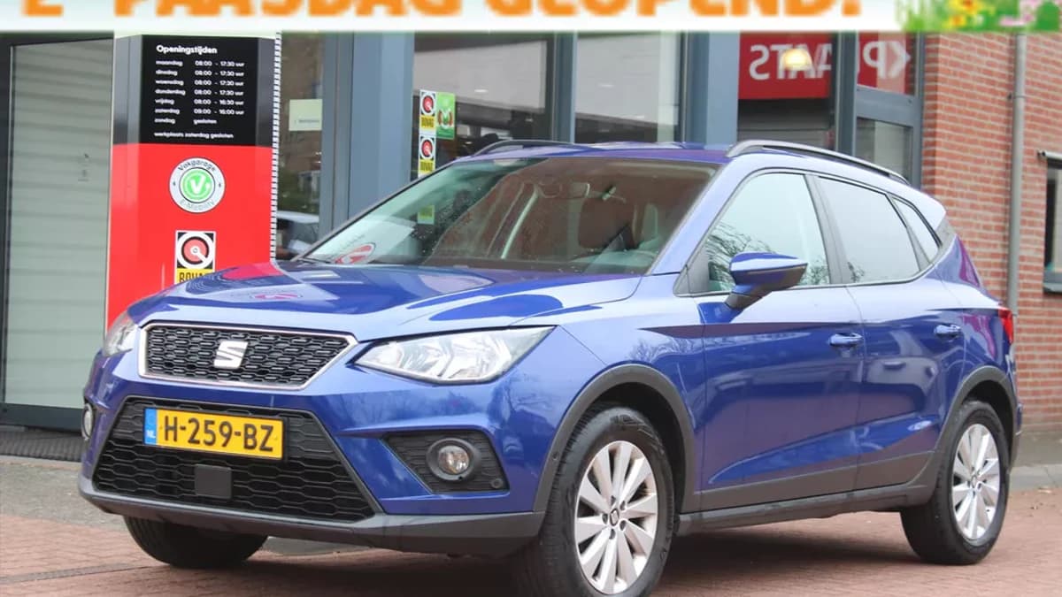Seat Arona 1.0 Tsi *Business* | Trekhaak | Carplay | Camera | Navigatie | Cruise & Climate Control | Pdc | Bluetooth | Privacy | Orig. Nl | — foto 1