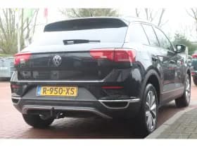 Volkswagen T-Roc 1.5 Tsi Dsg *Business* | Trekhaak | Camera | Adaptive Cruise Control | Carplay | Climate Control | Stoelverwarming | Navigatie | thumbnail 4