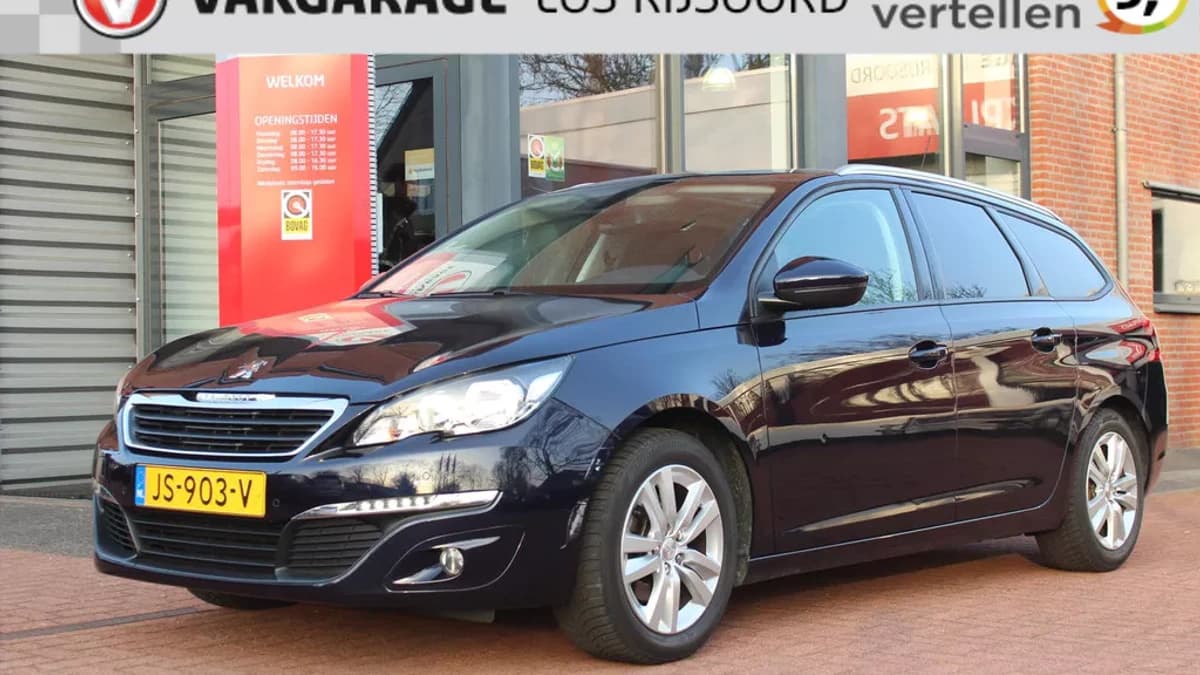 Peugeot 308 1.2 Puretech Blue *Executive* | Panorama | Camera | Cruise & Climate Control | Pdc | Navigatie | Privacy | — foto 1