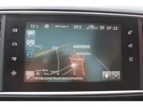 Peugeot 308 1.2 Puretech Blue *Executive* | Panorama | Camera | Cruise & Climate Control | Pdc | Navigatie | Privacy | thumbnail 9