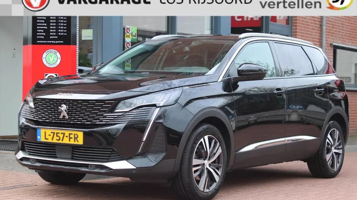 Peugeot 5008 1.2 Puretech *Allure* | Carplay | Stoelverwarming | Cruise & Climate Control | Privacy | Leder | Pdc | Navigatie | Bluetooth | — foto 1