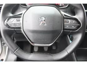 Peugeot 2008 1.2 Puretech *Active* | Carplay | Navigatie | Cruise & Climate Control | Privacy | Pdc | thumbnail 12