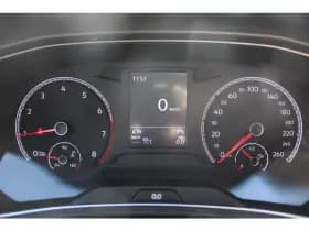 Volkswagen T-Roc thumbnail 11