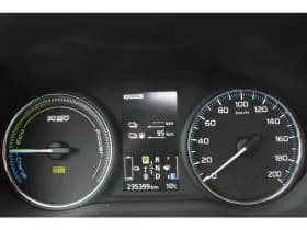 Mitsubishi Outlander 2.0 Phev *Instyle X-Line* | Camera | Schuifdak | Navigatie | Cruise & Climate Control | Pdc | Privacy | Bluetooth | thumbnail 9