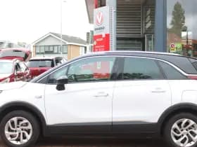 Opel Crossland X 1.2 Turbo *Innovation* | Carplay | Half-Leder | Cruise & Climate Control | Stoel & Stuurverwarming | thumbnail 2