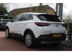 Opel Grandland X 1.2 Turbo Aut. *Innovation* | Trekhaak | Carplay | Camera | Cruise & Climate Control | Pdc | Navigatie | Privacy | Bluetooth | thumbnail 3