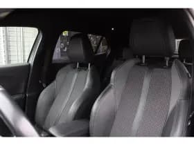 Peugeot E-2008 Ev 50kwh *Gt* | Soh 91.16% | Camera | Carplay | Navigatie | Stoelverwarming | Cruise & Climate Control | Pdc | Privacy | Orig. Nl | Bluetooth | thumbnail 14