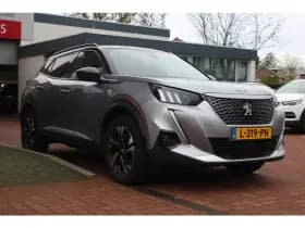 Peugeot E-2008 Ev 50kwh *Gt* | Soh 91.16% | Camera | Carplay | Navigatie | Stoelverwarming | Cruise & Climate Control | Pdc | Privacy | Orig. Nl | Bluetooth | thumbnail 5